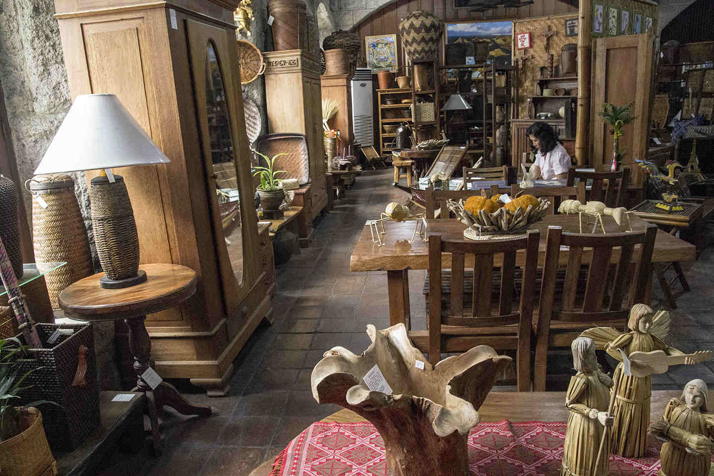 Silahis Arts and Crafts