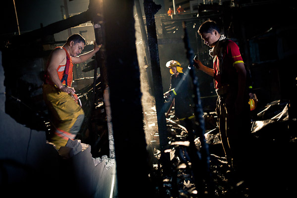 Photo Essay: Picking up the pieces after Khlong Toey slum fire