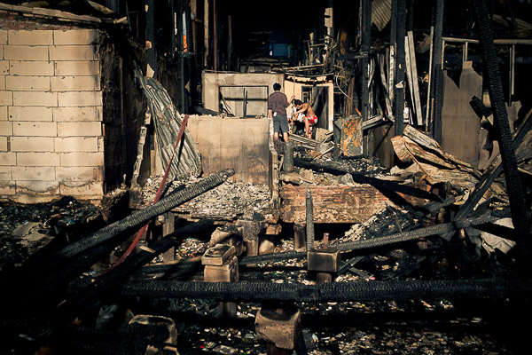 Photo Essay: Picking up the pieces after Khlong Toey slum fire