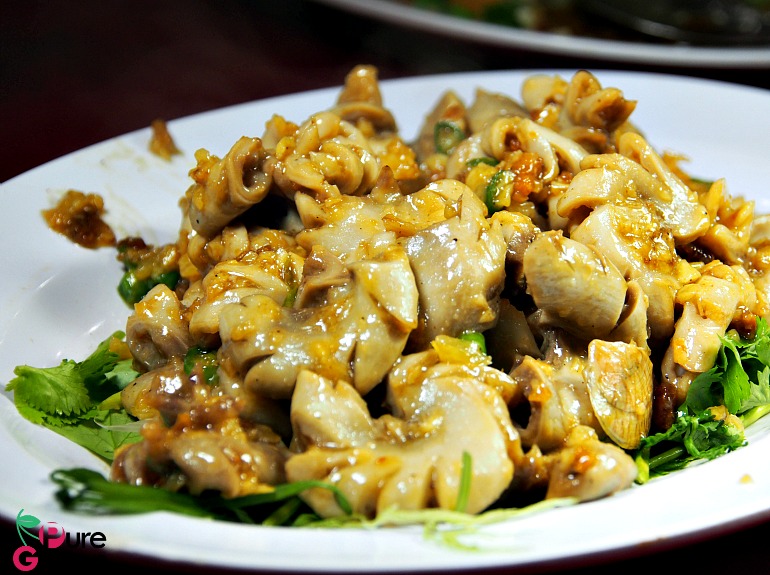 Stir-fried Pig Intestines with Dried Prawns