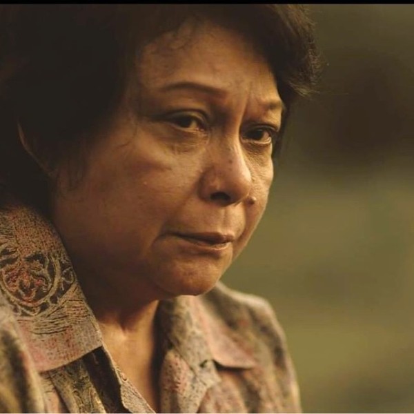 Nora Aunor postpones throat surgery due to showbiz commitments