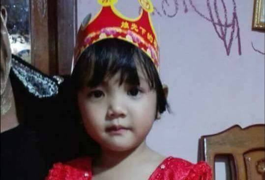 Look at that crown – this kid was born to be a billionaire. Photo: Facebook / Htee Thae Maung