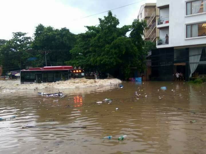 Several photos like this were circulating on social media once it started pouring this past Sunday. Photo: Facebook