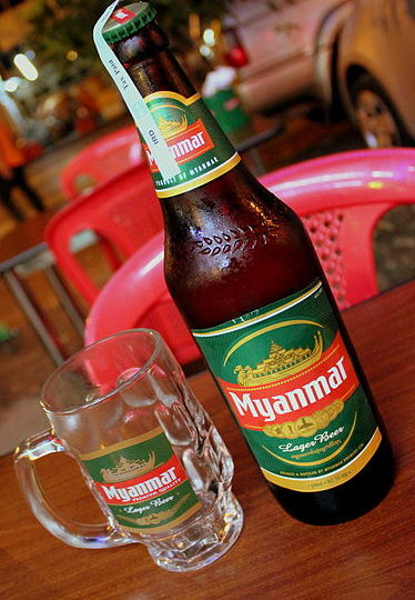 The things people will do for one of these bad boys. Photo: WikiCommons / calflier001