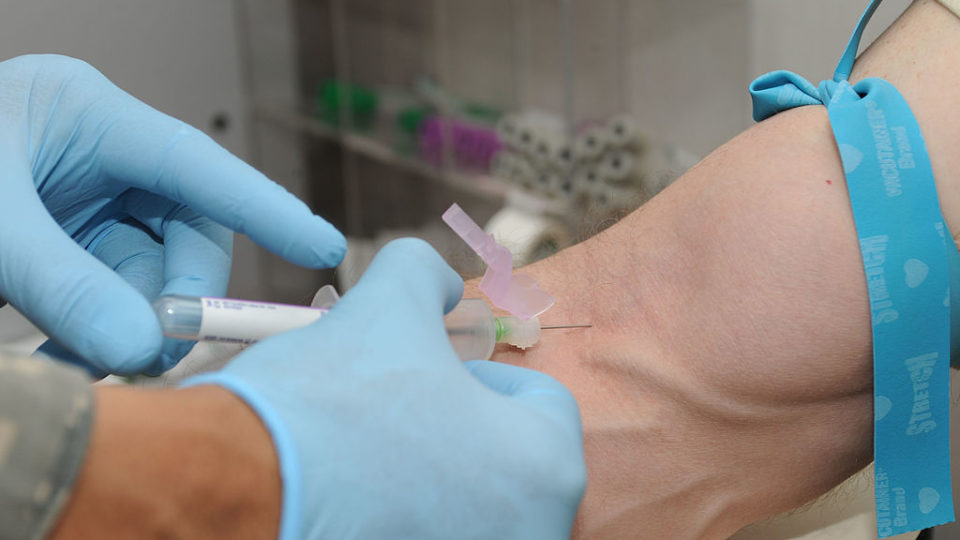 A patient gets blood drawn to be screened as a blood donor at Transit Center at Manas, Kyrgyzstan, Jan. 4, 2013. Photo (for illustration only): U.S. Air Force via Wikimedia Commons