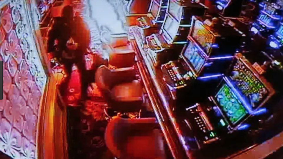 Jessie Carlos, 43, attacked Resorts World Manila on June 2 and set the hotel-casino’s gaming floors on fire. PHOTO: Screengrab from released CCTV footage