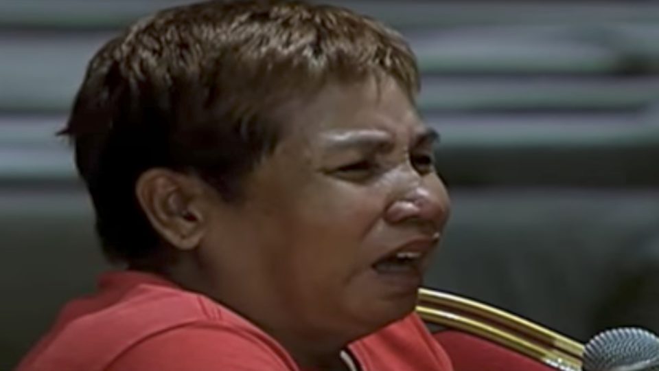 Teodora Carlos, the mother of gunman Jessie Javier Carlos. PHOTO: Screengrab from ABS-CBN News