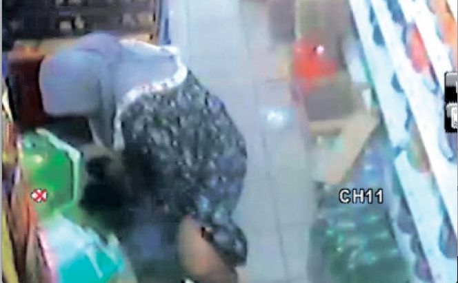 In a nutshell, this is how it’s done. Amateurs, beware, it requires a lot more core strength than you think 