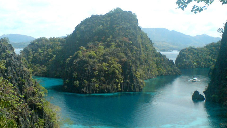Coron, Palawan. PHOTO: Wikimedia Commons
