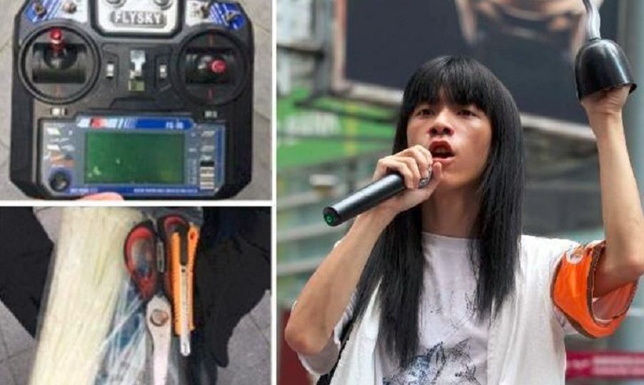 The drone remote, scissors, box cutter, and cables that were found on Hitsujiko today (L), and Hitsujiko during a previous event. Photo: Franky Leung via Facebook