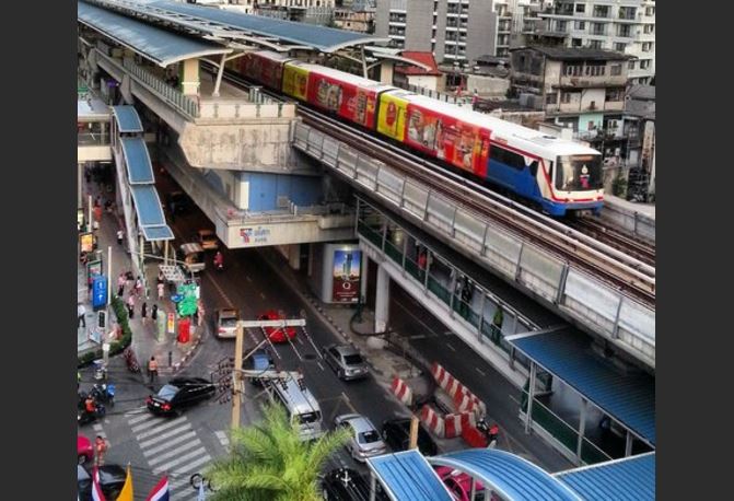 The view from the bar terrace at the hotel. Photo: TripAdvisor. 