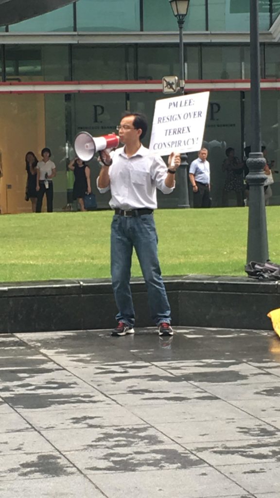 Arrest raffles place