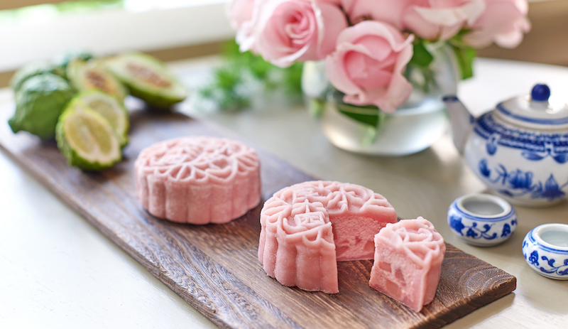 Prickly pear with bergamot snowskin mooncake. Photo: Goodwood Park Hotel
