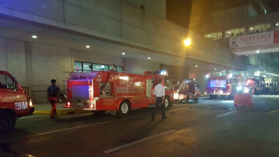 Fire trucks at the scene of the fire at SM North EDSA in Quezon City. PHOTO: Twitter / Dennis Datu for DZMM
