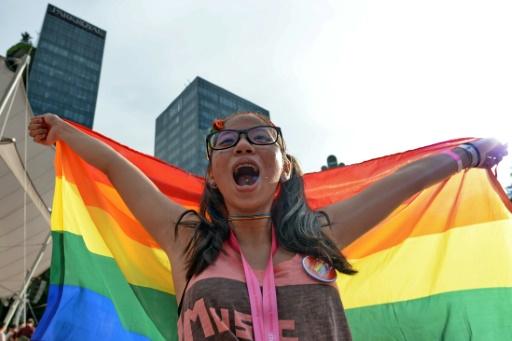 Singaporeans hold annual ‘Pink Dot’ gay rights rally at Hong Lim Park on July 1, 2017. Roslan Rahman/AFP