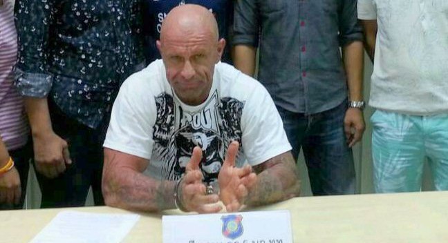 The actor after his first 2014 arrest in Phuket. Photo: The Phuket News.