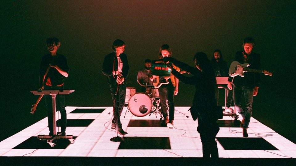 Photo: Phoenix/ Facebook