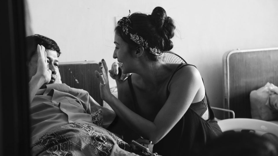 Actress and model Solenn Heussaff shares a light moment with a wounded soldier in a hospital in Marawi. PHOTO: Solenn.ph