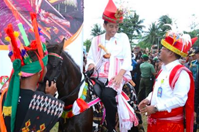 President Jokowi riding a horse during the Sandalwood Pony Festival in Sumba in July, 2017. Photo: Instagram/@jokowi