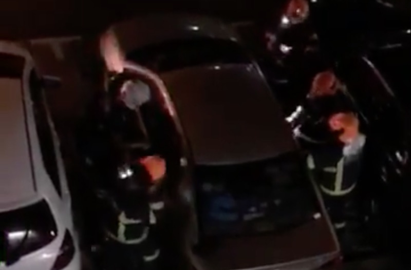 Photo: Video screengrab