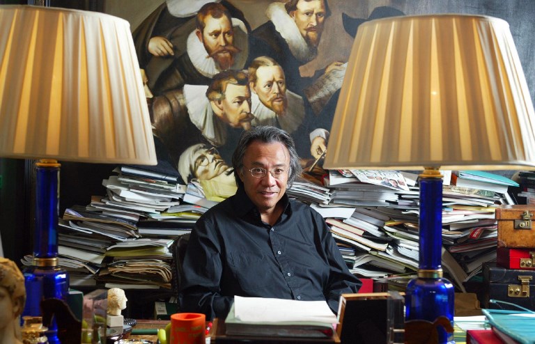 (FILES) This file photo taken on November 15, 2004 shows David Tang, the creator of the Shanghai Tang chain, a globally renowned brand for Chinese clothes and accessories, speaking during an interview at his office by AFP in Hong Kong. AFP PHOTO / SAMANTHA SIN