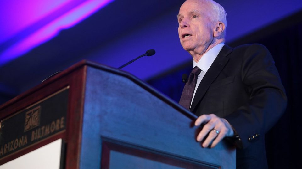 US Senator John McCain speaks at the 2016 Arizona Manufacturing Summit. Photo: Gage Skidmore