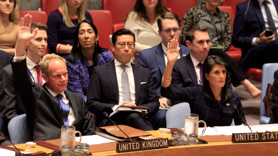 UK ambassador to the UN Matthew Rycroft and US ambassador to the UN Nikki Haley appear in a Security Council meeting on Wednesday. Photo: Twitter / Matthew Rycroft