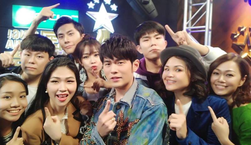 Joanna Dong and Olinda Cho with Team Jay Chou. Photo: Joanna Dong/Facebook
