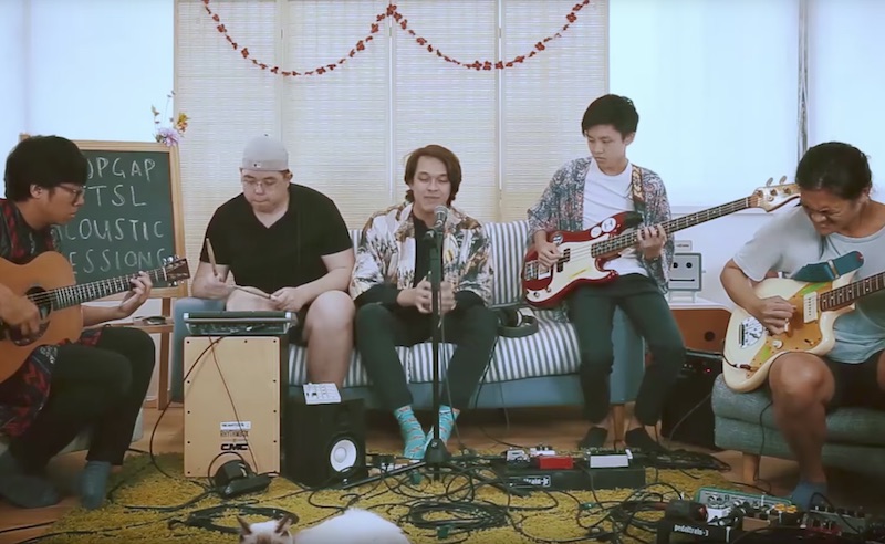 Photo: Video screengrab