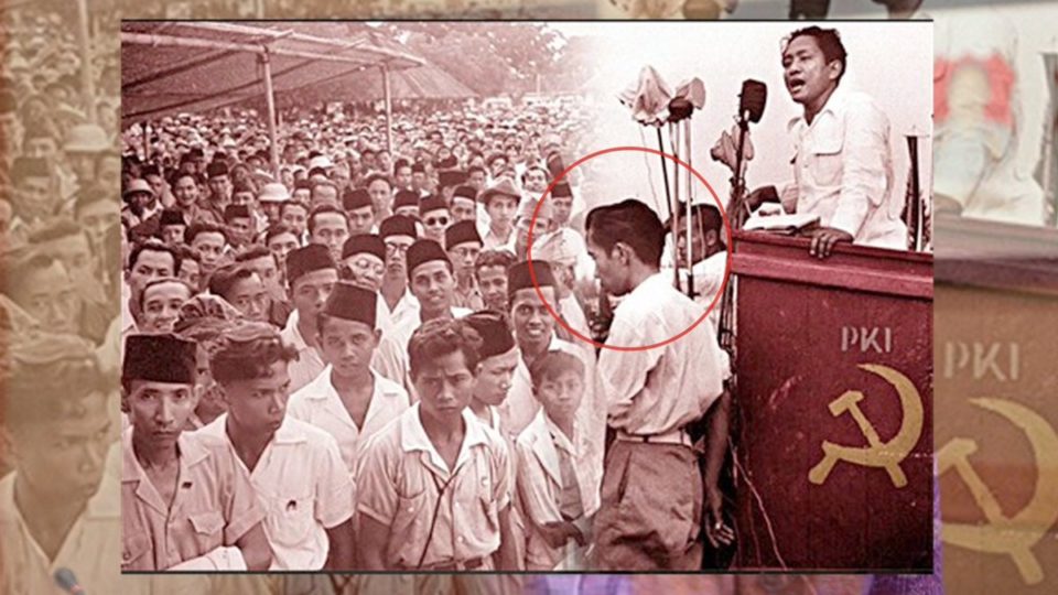 President Joko Widodo was addressing a hoax on social media alleging he is in this picture of PKI leader D.N Aidit giving a speech in 1955.