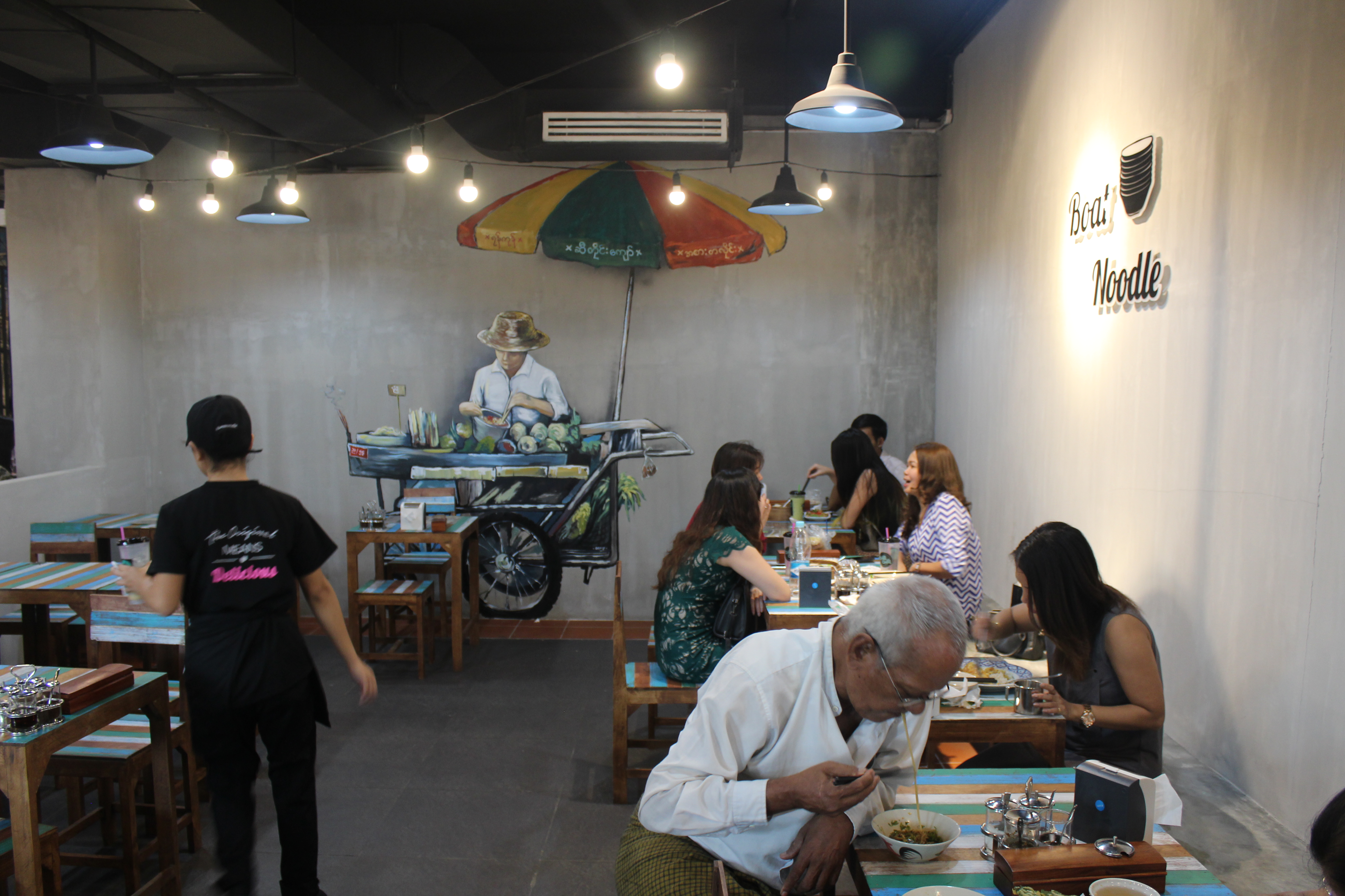 The interior of Boat Noodle.