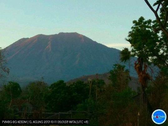 Mount Agung on Oct. 11, 2017. Photo via PVMBG