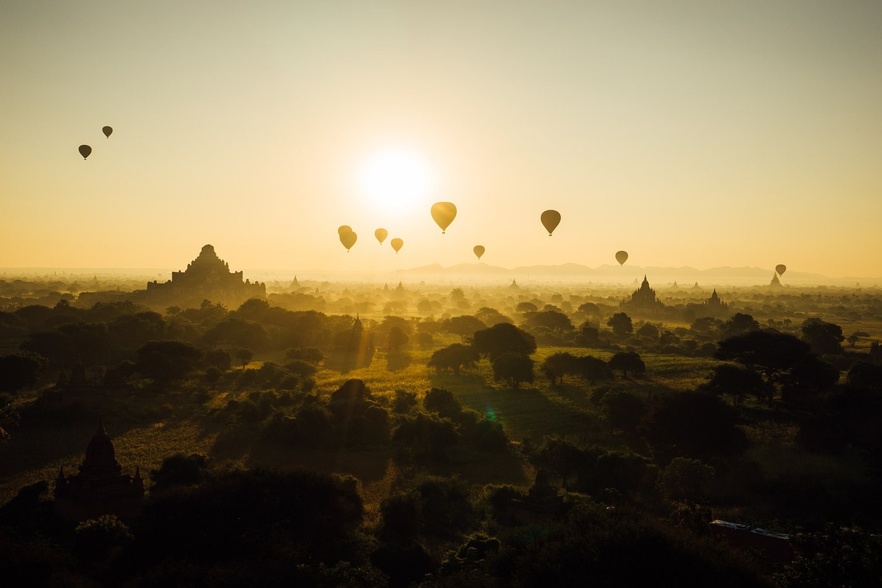 Bagan, Myanmar. PHOTO: Judith Scharnowski/Pixabay
