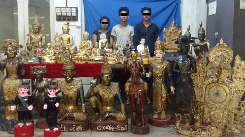 A trio busted with 60 stolen pagoda statues on November 23, 2017. Photo: Facebook / Yangon Police