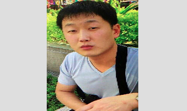 “James” in KLCC, photo by murder suspect Siti Aisyah, sorry girl they went through your phone