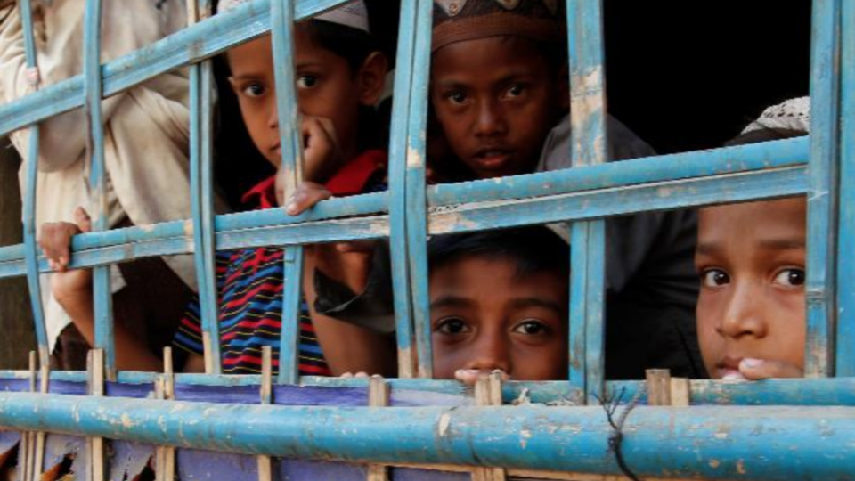 Rohingya children in a rural village in Buthidaung Township, northern Rakhine State, in March 2016. Photo: Amnesty International