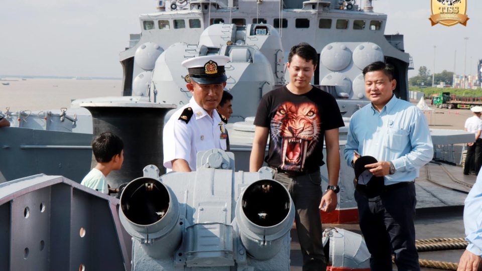 Yangon residents visit the Russian destroyer on Dec. 9, 2017. Photo: Thayninga Institute for Strategic Studies