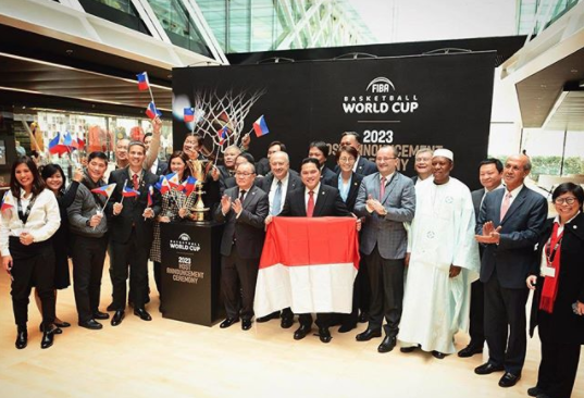 Representatives from the Philippines, Japan, and Indonesia. Photo from @FIBA Instagram. 