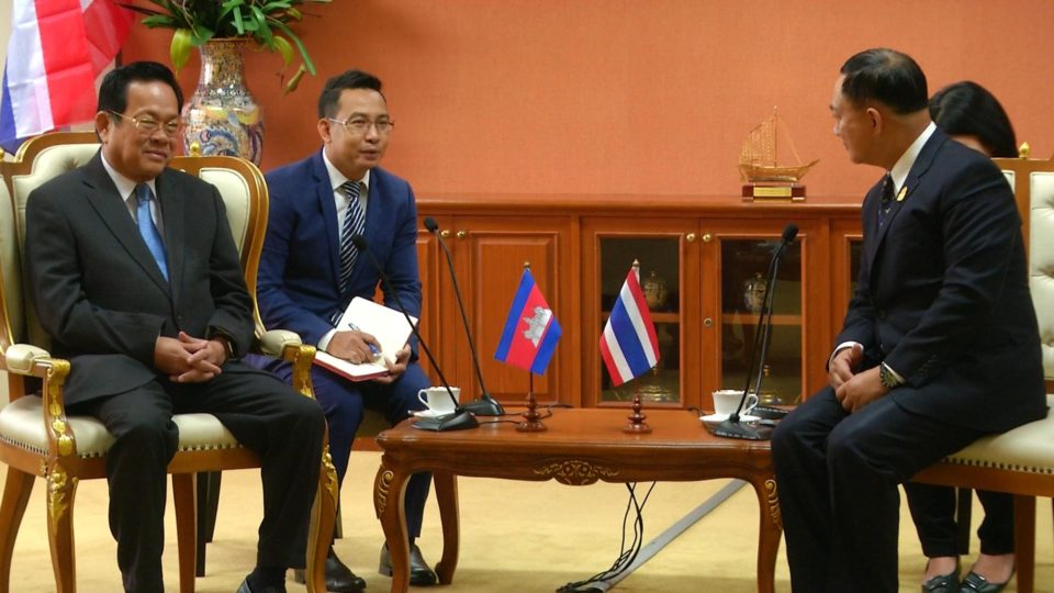 High-ranking labor officials from both countries met recently.  Photo: NNT