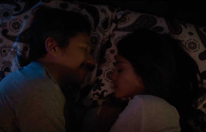 Gading Marten and Della Dartyan in ‘Love for Sale’. Photo: Visinema Pictures