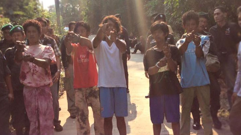 The five Cambodians fishermen were photographed during the crime reenactment, Feb. 29, 2016. Photo: Trat TV/ Facebook