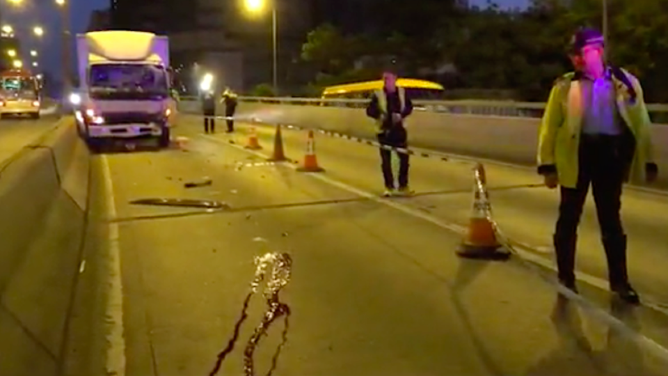 Screengrab via Apple Daily video.