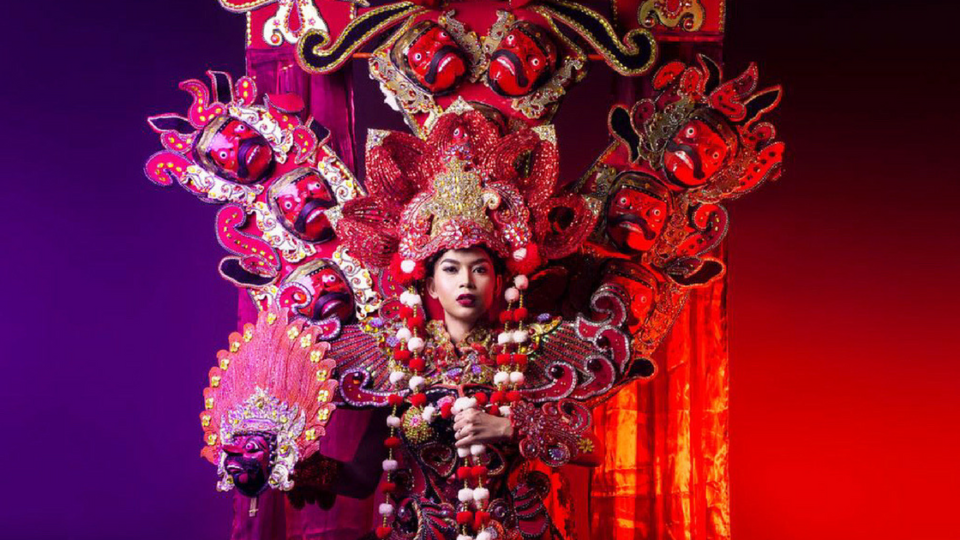 Dinda Syarif wearing the outfit that won the best national costume award at the Miss International Queen Pageant on Friday, March 9, 2018. Photo: @dindasyarif / Instagram