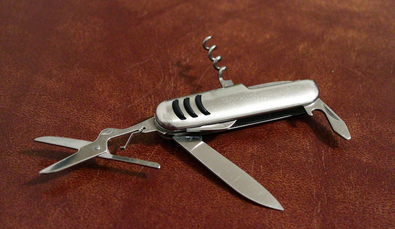 A multi-function penknife. Photo: A Yee/Flickr