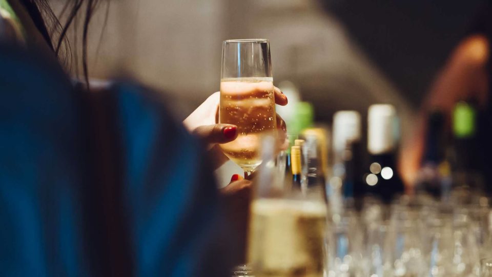 Photo: Vinomofo / Facebook