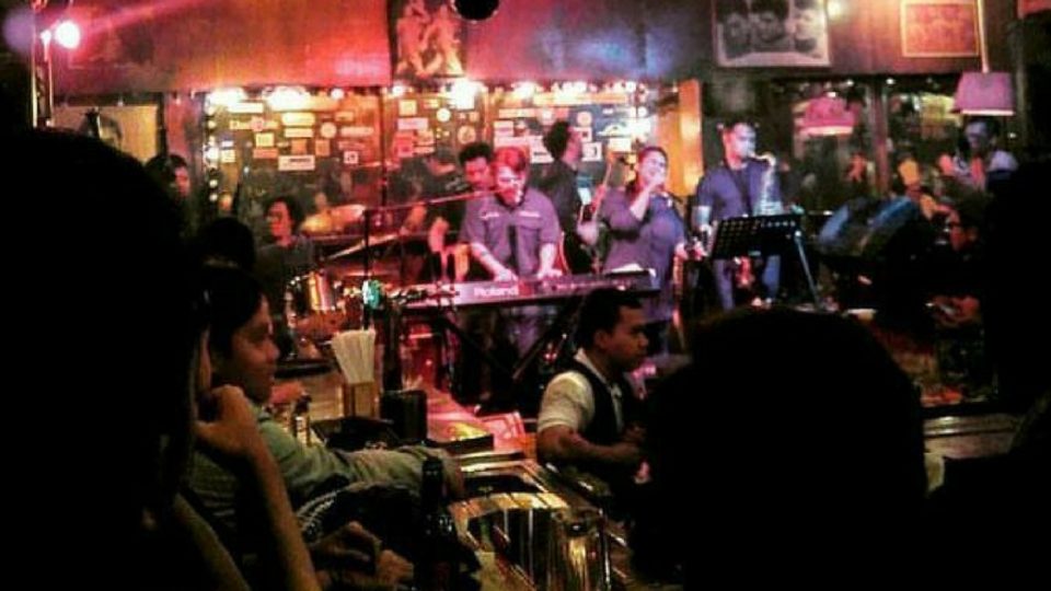 Superbad, Jakarta’s best indie music showcase, returns to Jaya Pub this Sunday. Photo @superbadgigs / Instagram