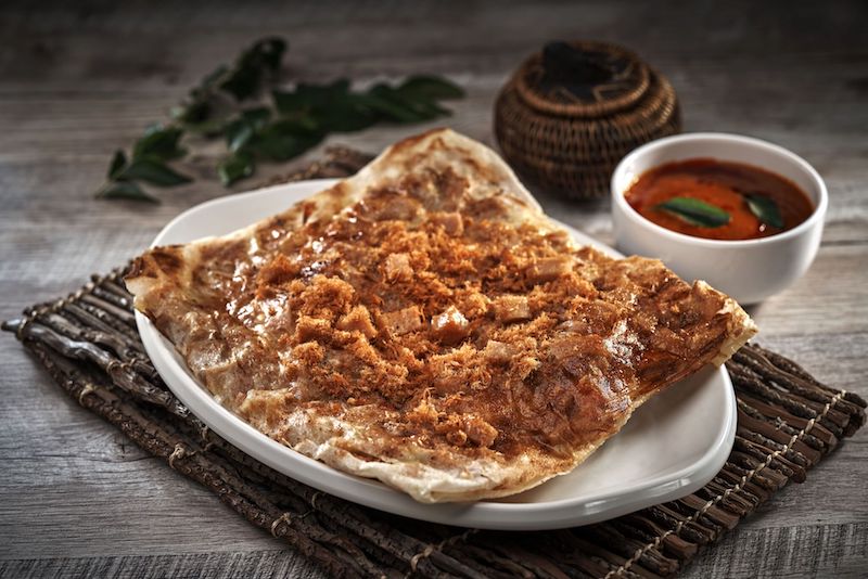 Chicken Luncheon & Floss prata. Photo: Makanista