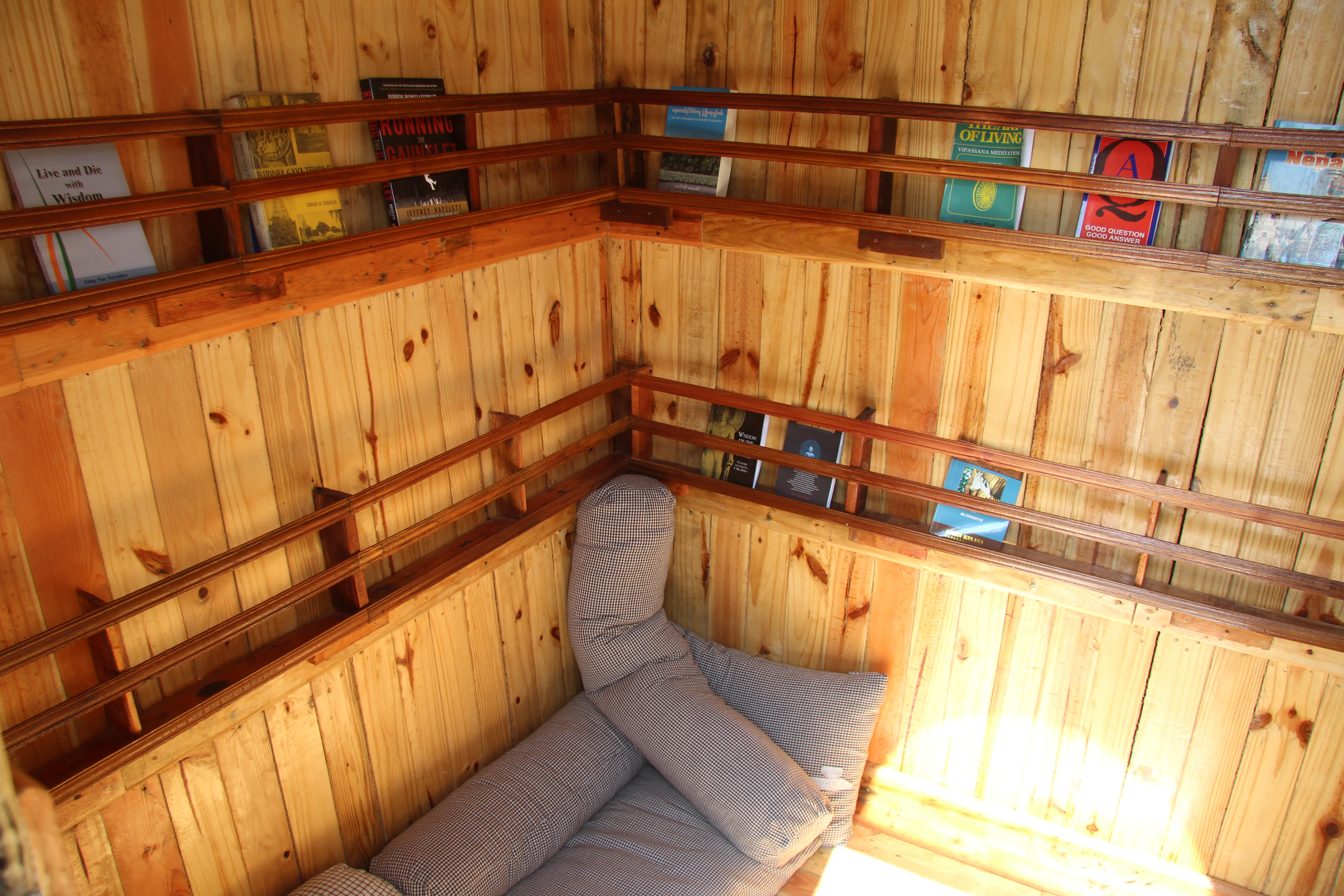 tree house garden library