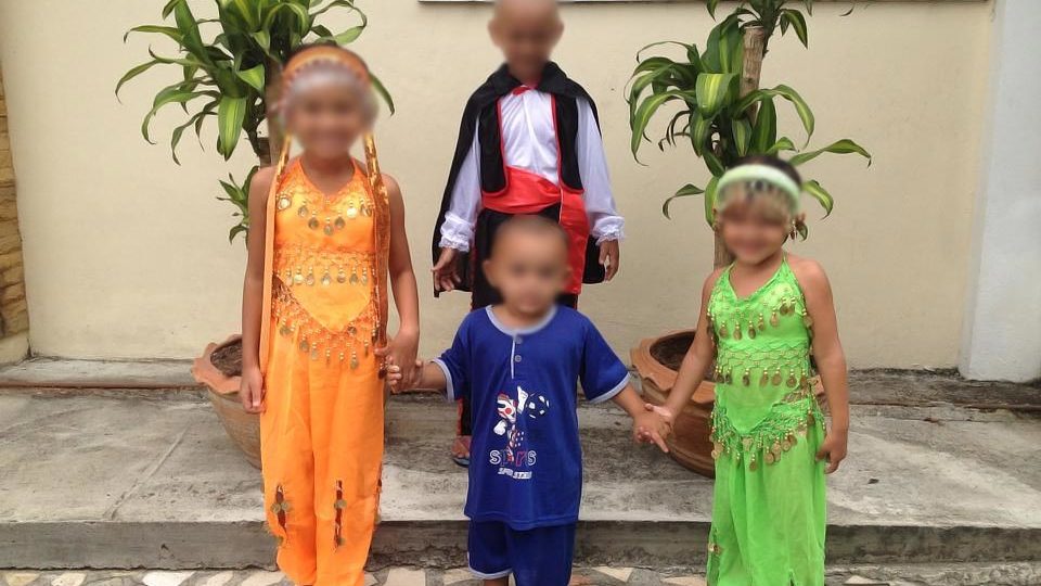 On the night of April 30, the four siblings, aged 5 to 11, plunged four stories from their Ramkhamhaeng 34 apartment.