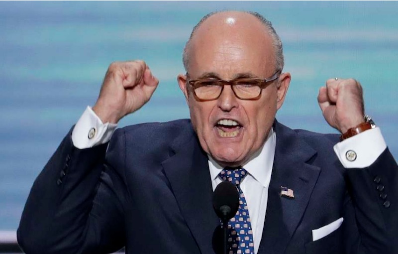 Photo: Politifact / Facebook